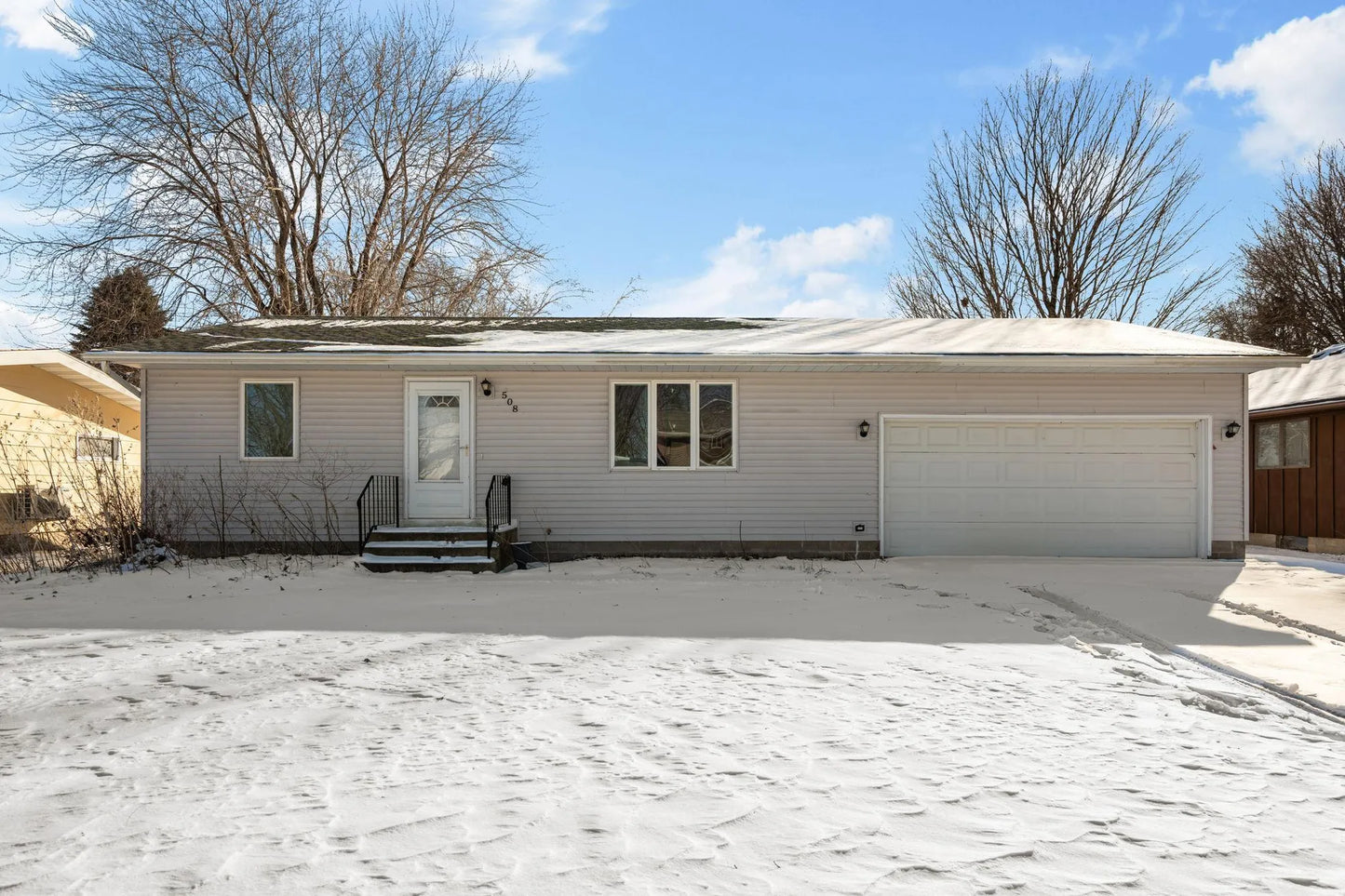 508 4th Street, New Richland, MN 56072