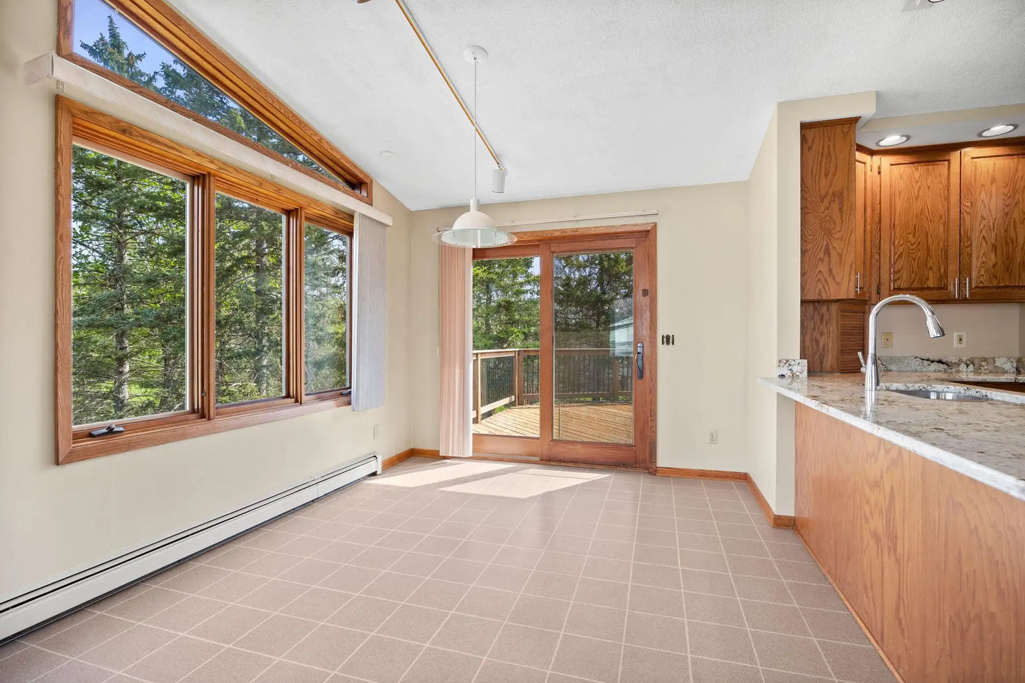 2604 River Hills Drive, Burnsville, MN 55337