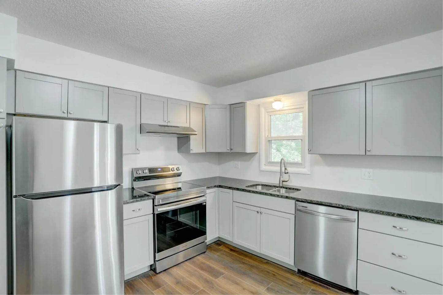 2401 Brookview Drive, Burnsville, MN 55337