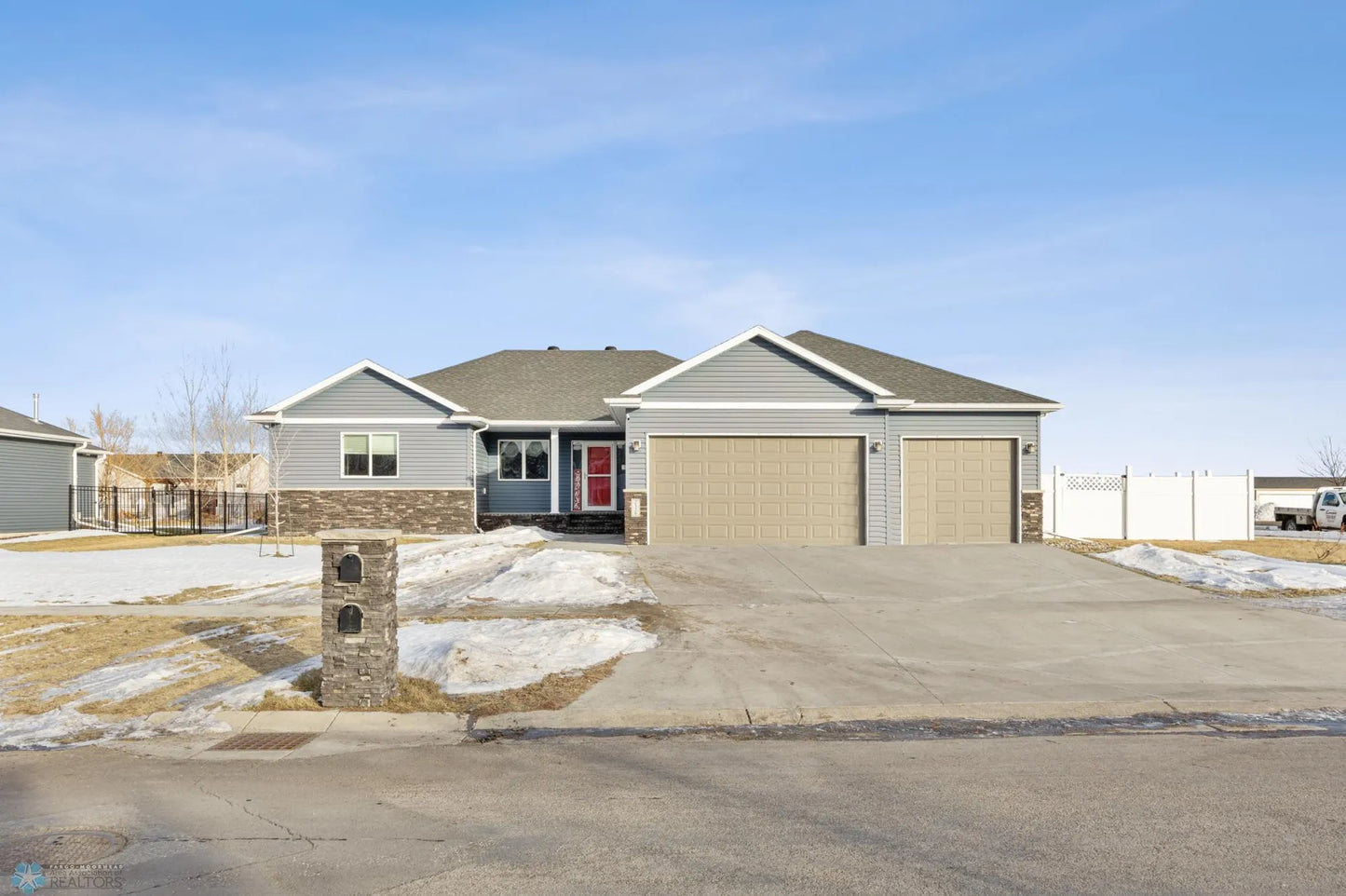 2326 36th Street, Moorhead, MN 56560