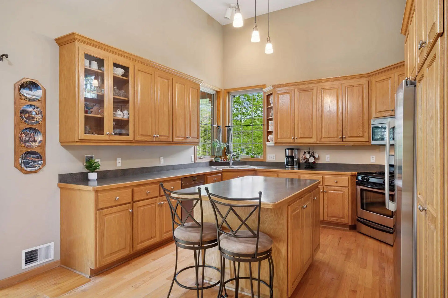 5000 Cherry Lane, Rockford, MN 55373