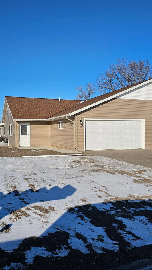 210 4th Avenue, Raymond, MN 56282