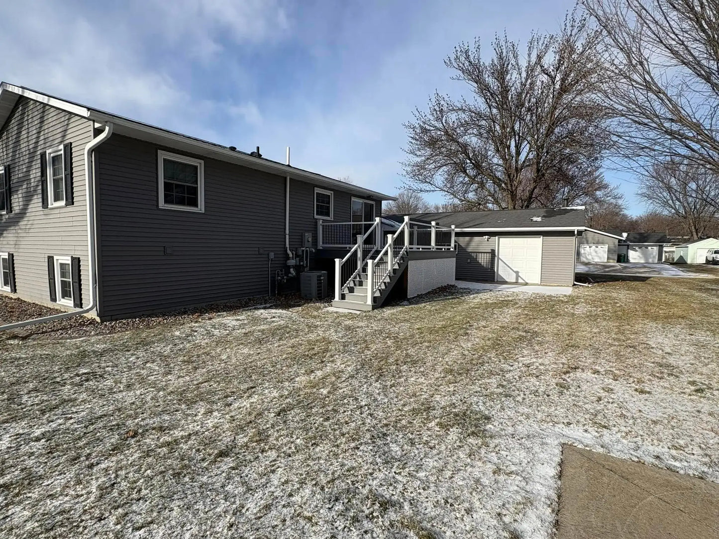 1201 6th Circle, Waseca, MN 56093