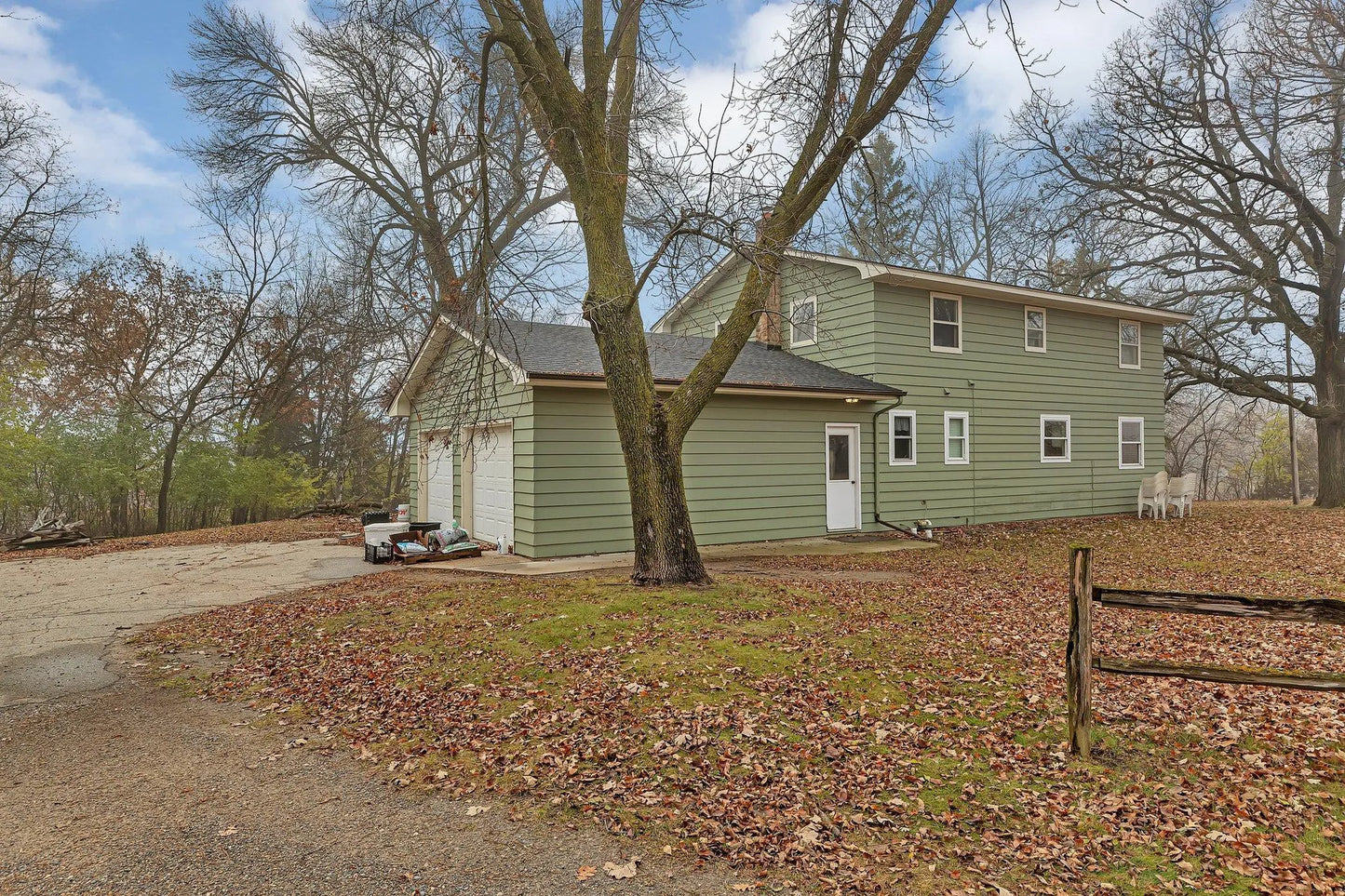 15455 Old Mill Road, New London Twp, MN 56288