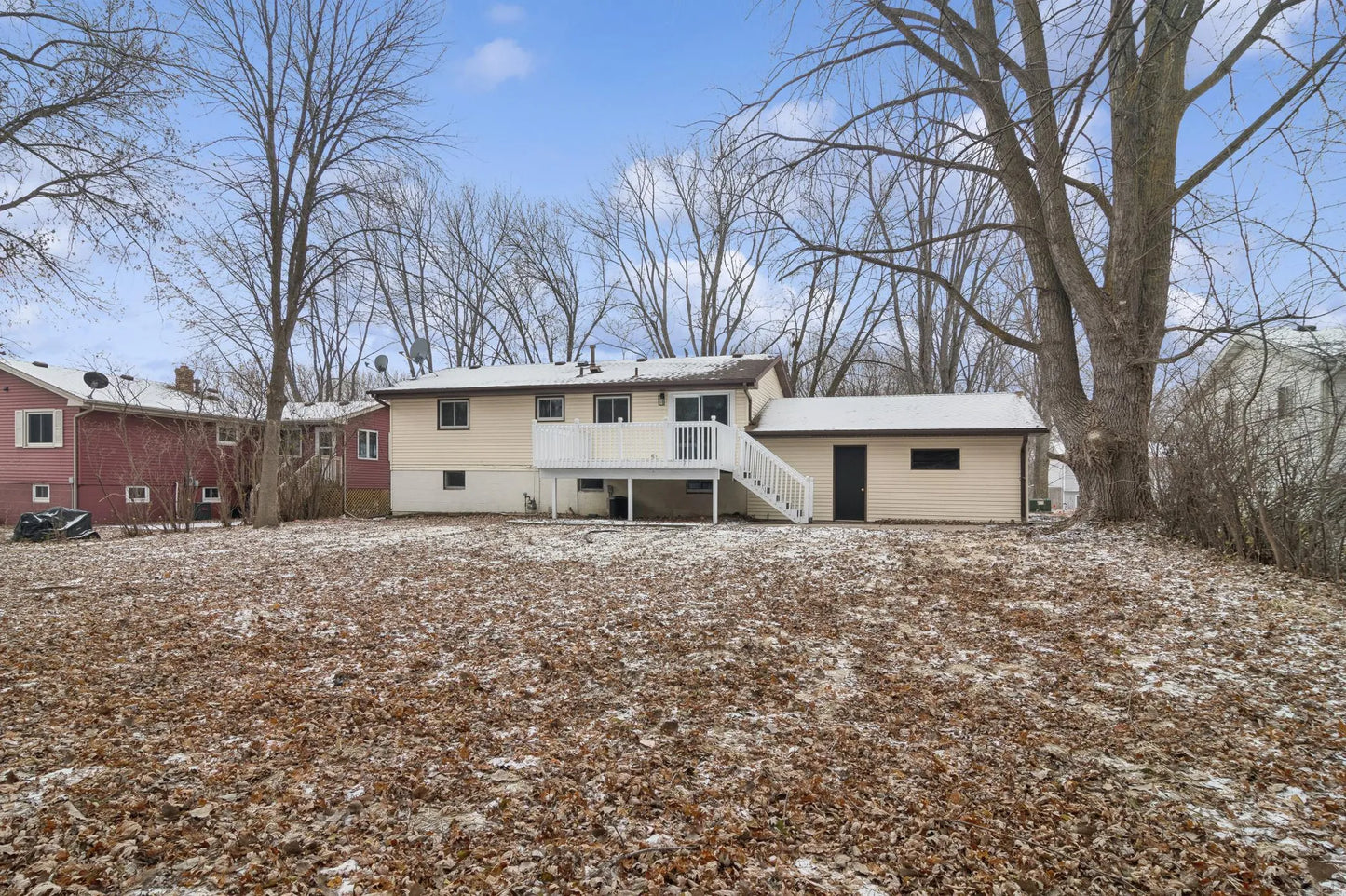 305 Oriole Avenue, Maple Lake, MN 55358