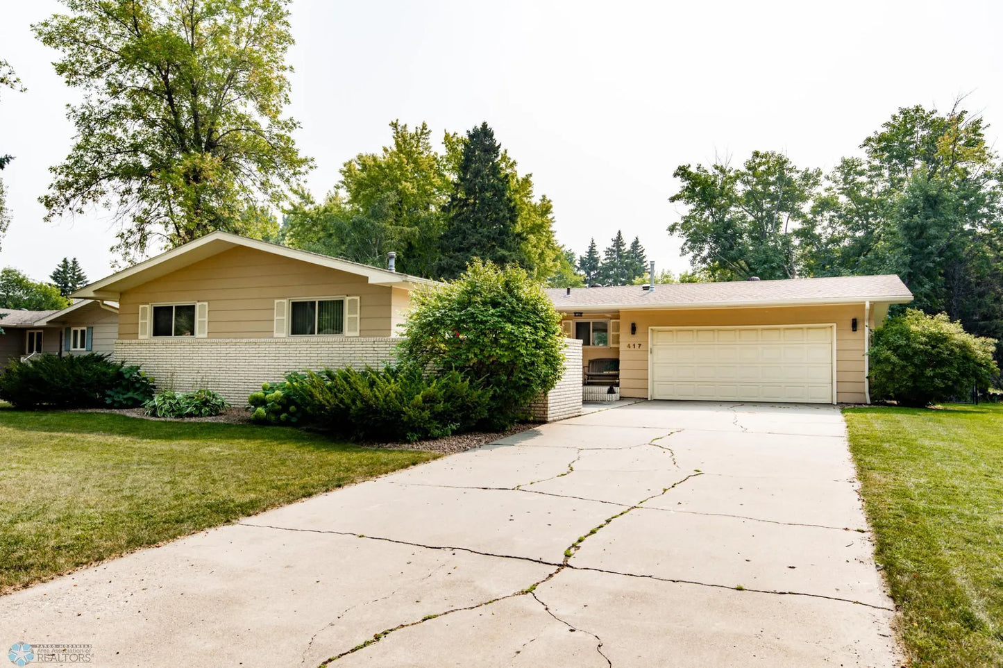 417 Dale Avenue, Moorhead, MN 56560