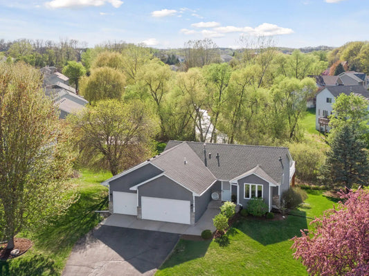 5715 Yucca Lane, Plymouth, MN 55446