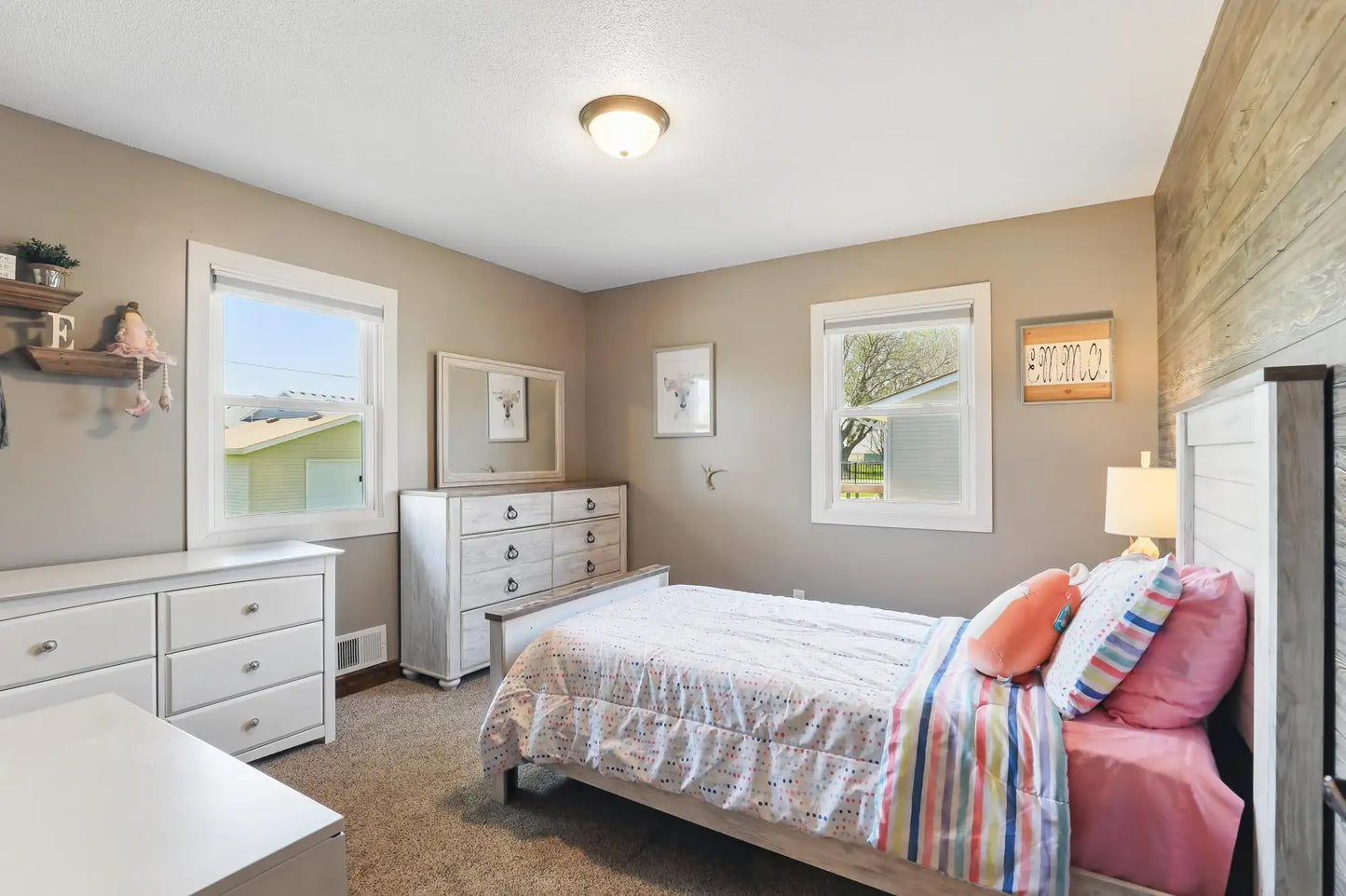 145 37th Street, Hastings, MN 55033