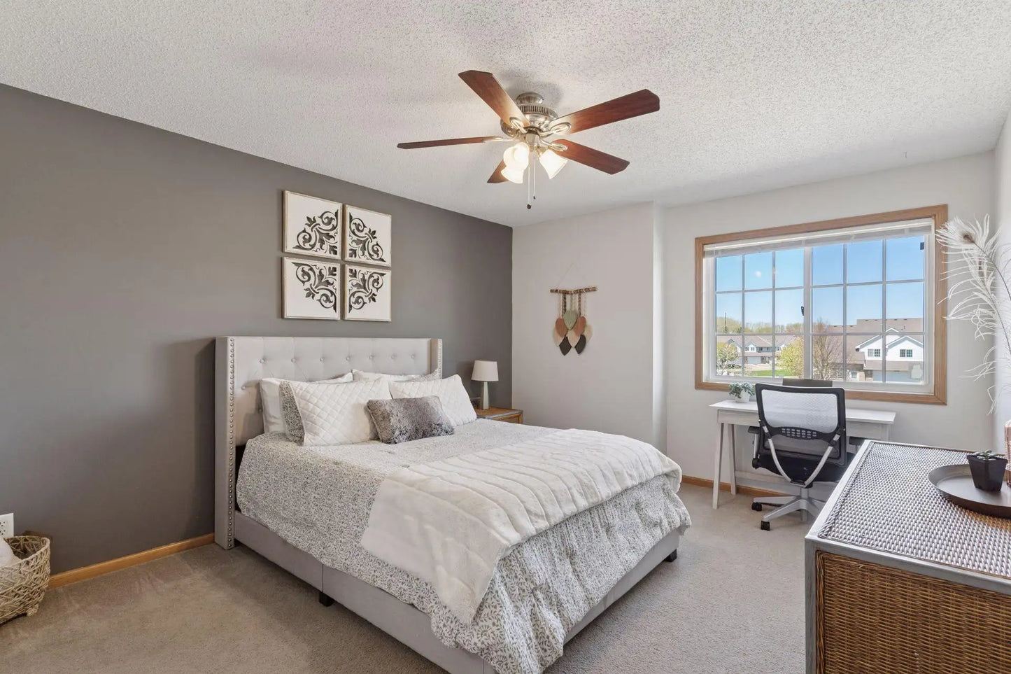 17516 Gillette Way, Lakeville, MN 55044