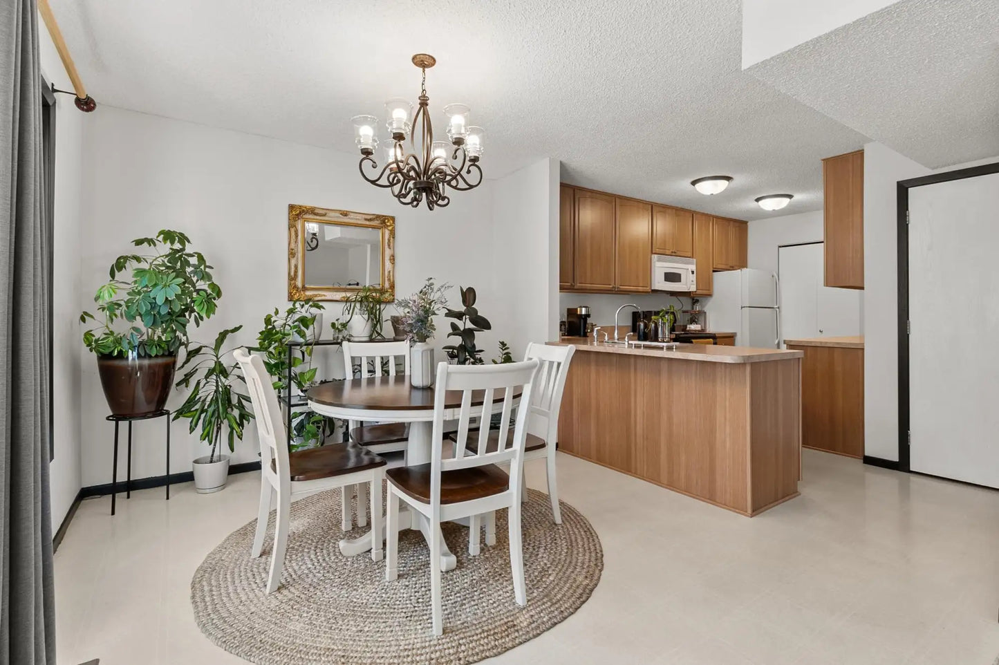 5898 Cahill Avenue, Inver Grove Heights, MN 55076