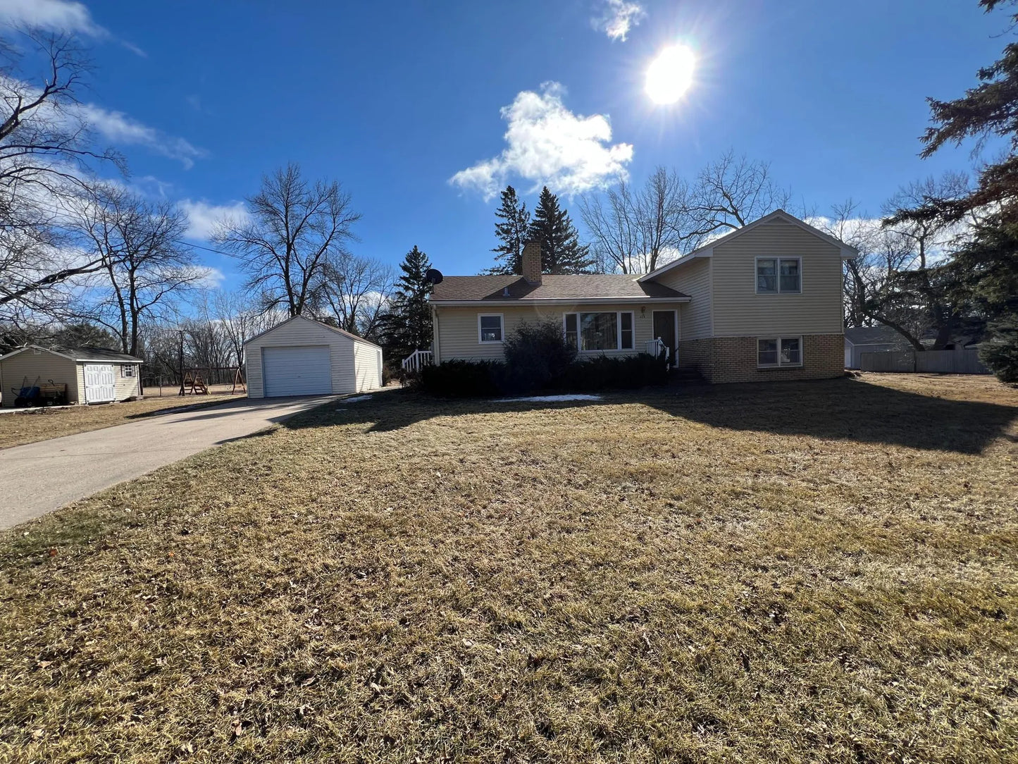 825 Nevada Avenue, Benson, MN 56215