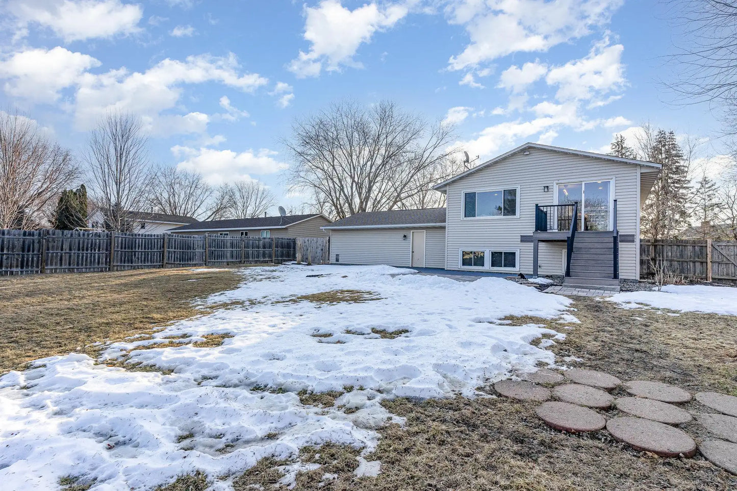 14185 Ensley Court, Apple Valley, MN 55124