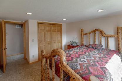 7931 Templer Point Drive, Walker, MN 56484