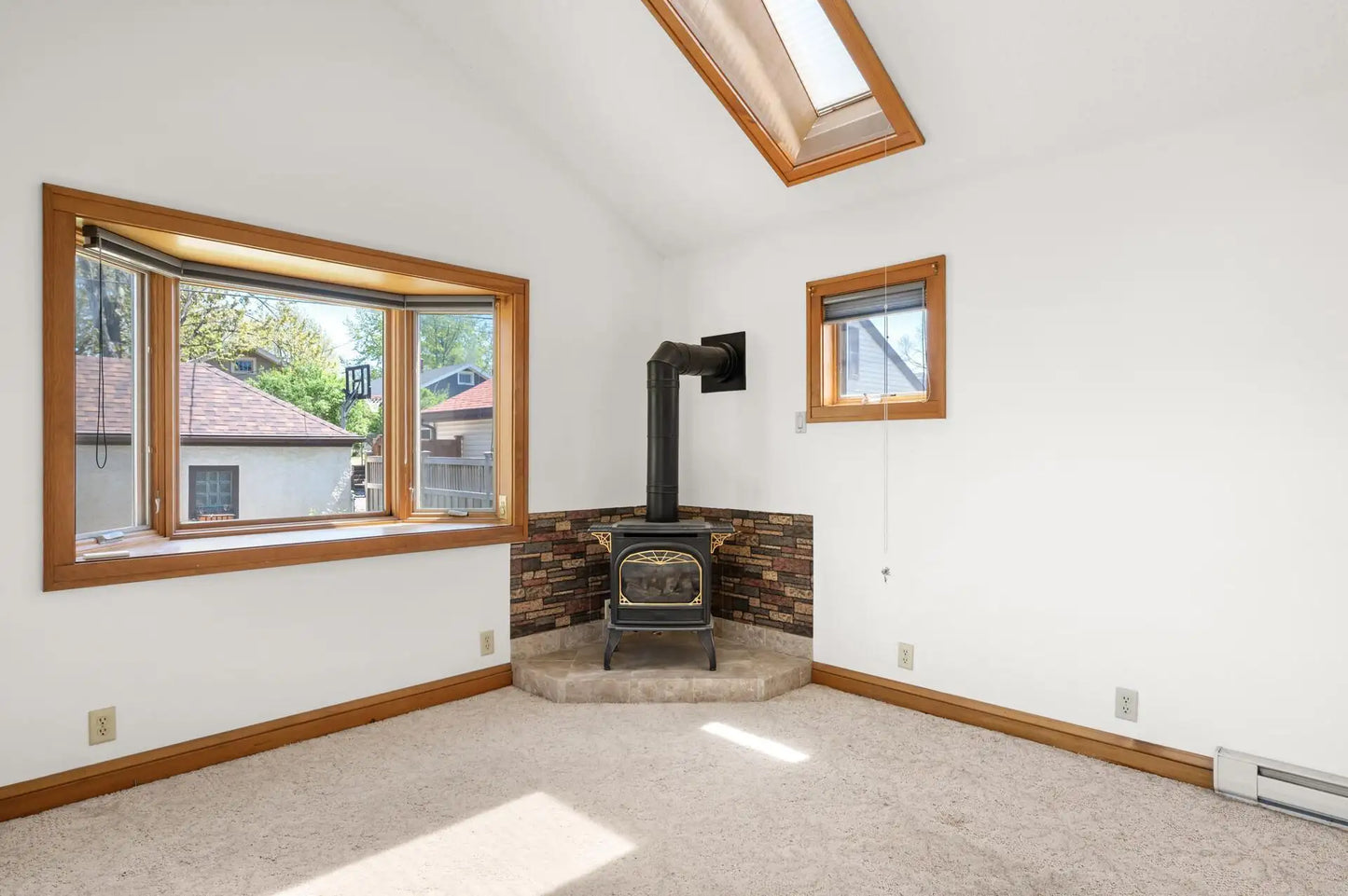 304 Warwick Street, Saint Paul, MN 55105