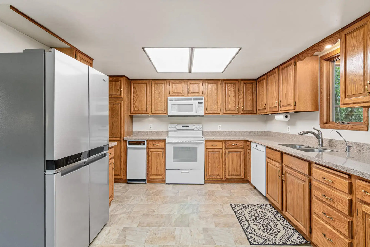 2316 Carver Avenue, Maplewood, MN 55119