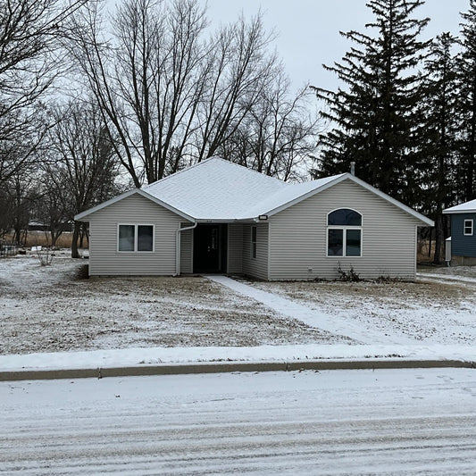 616 Main Street, West Concord, MN 55985