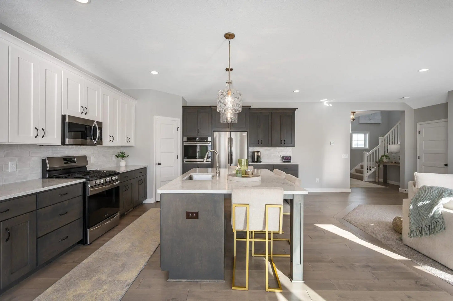 8040 180th Street, Lakeville, MN 55044