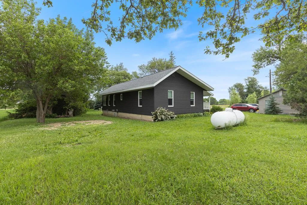 2093 US Highway 59 , Marshall, MN 56258