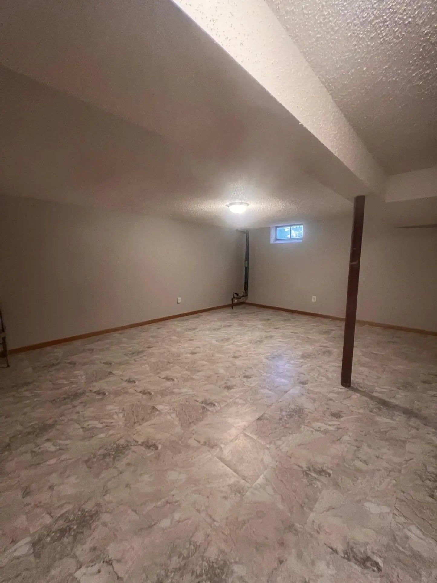 1008 4th Street, Saint Paul, MN 55106