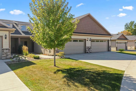 646 Shardlow Place, Byron, MN 55920