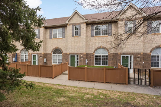 6477 Regency Lane, Eden Prairie, MN 55344