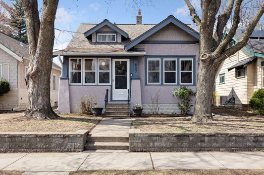 807 Hamline Avenue, Saint Paul, MN 55104