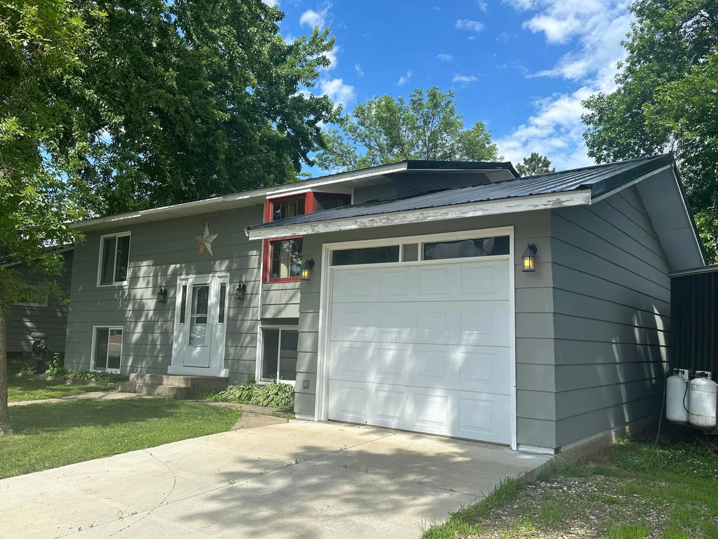 153 2nd Street, Dawson, MN 56232