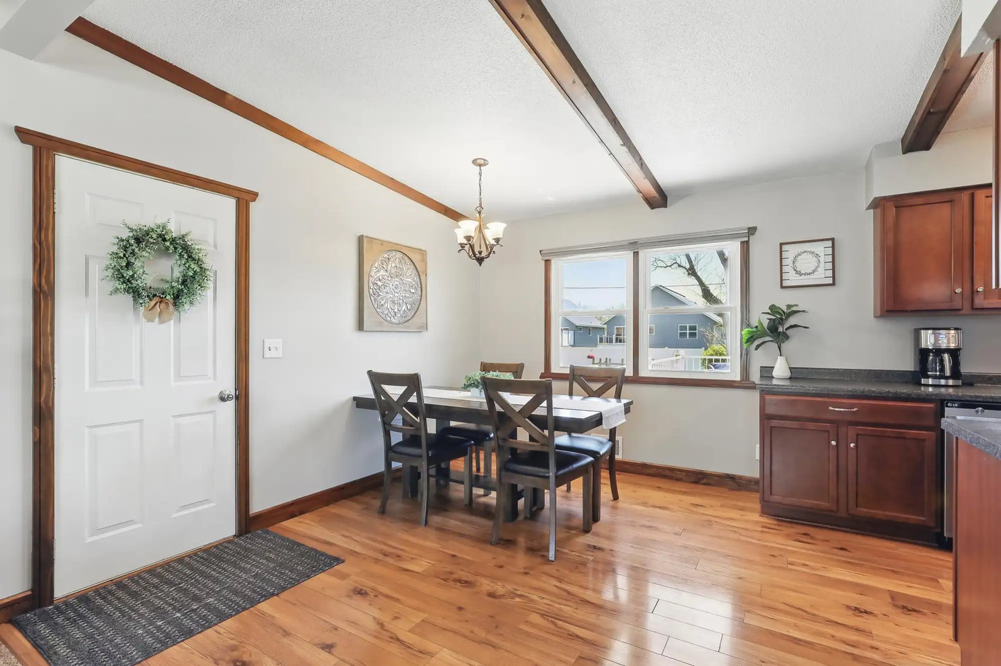 145 37th Street, Hastings, MN 55033