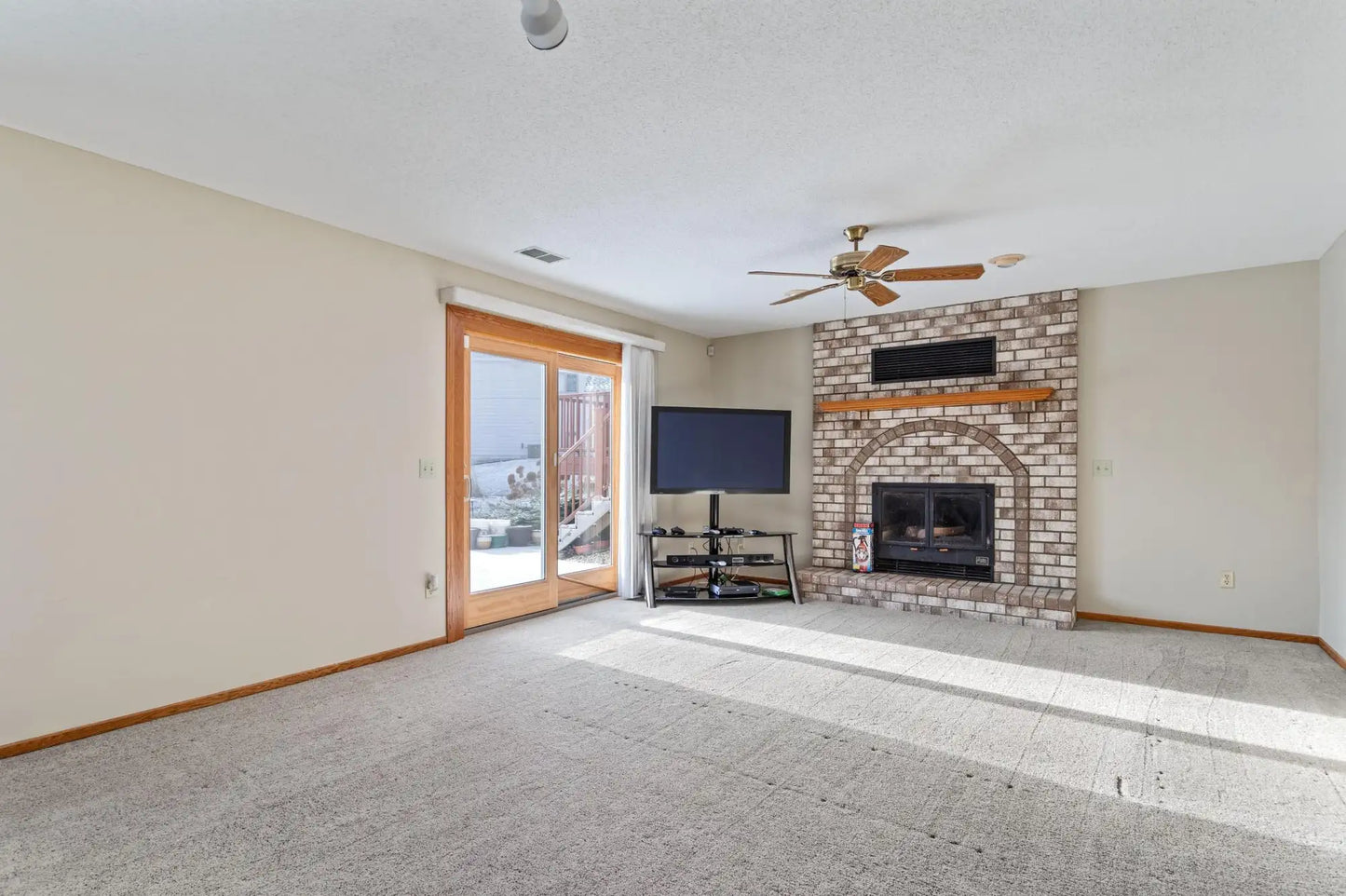 3419 Highlands Road, Brooklyn Park, MN 55443