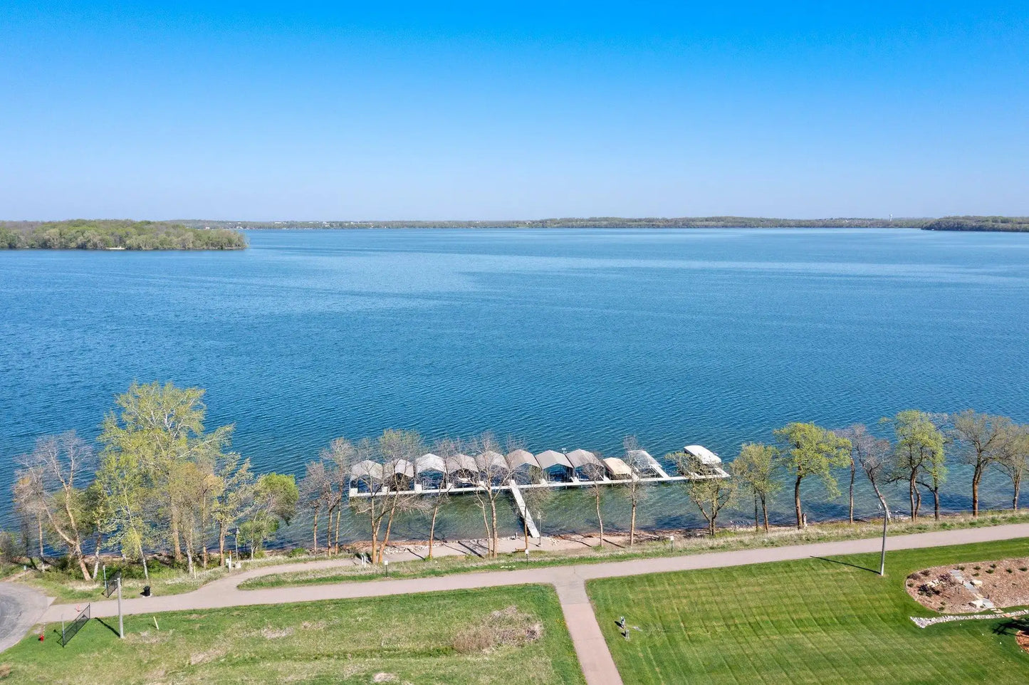 834 Beach Road, Waconia, MN 55387