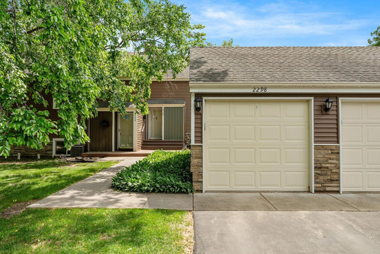 2298 Long Avenue, Saint Paul, MN 55114